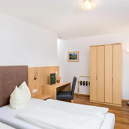 Hotel Grissemann Flirsch