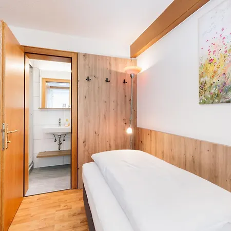 Grissemann Hotel Flirsch