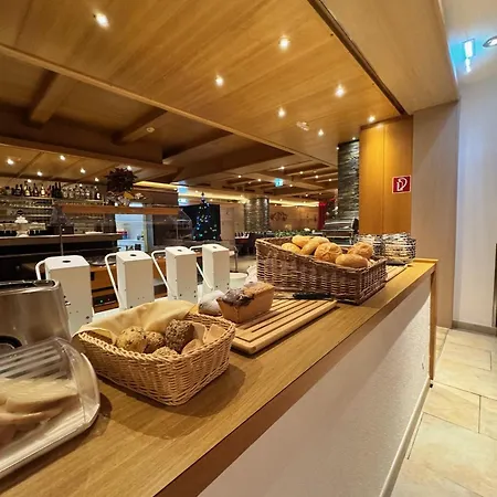 Grissemann Отель Флирш